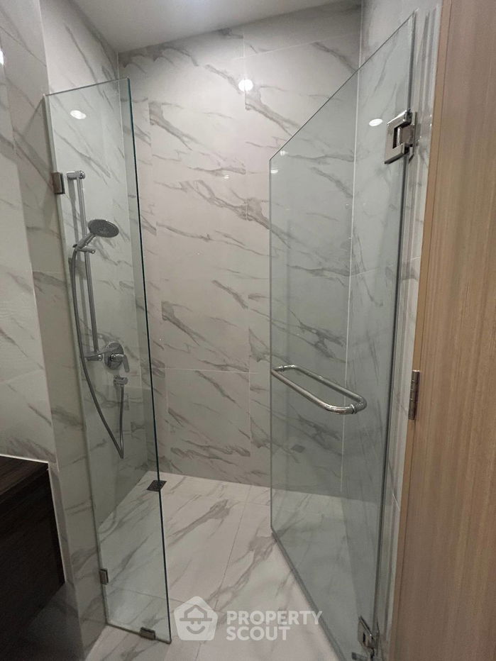 รูป คอนโด 1-ห้องนอน ที่ โนเบิล บีอี ไนน์ทีน สุขุมวิท ใกล้ BTS นานา (ID 2640091) - รูปที่ 14/15