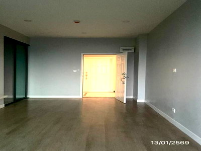 Condos for sale : CONDO 52 Sq.m. Lak Si Bangkok for 2.9M