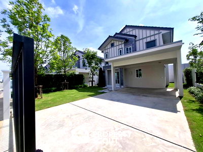 Houses for rent Samut Prakarn : 4-BR House at Villaggio 3 Srinakarin - Bangna in Bang Kaeo (ID 2639129)