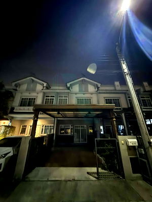 เช่าทาวน์โฮม สมุทรปราการ : 📌 ให้เช่าทาวน์เฮาส์ 2 ชั้น อินดี้ 2 ศรีนครินทร์ 2 ห้องนอน 3 ห้องน้ำ