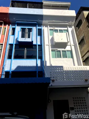 ทาวน์โฮม ม.เกษตรศาสตร์ : ขาย ทาวน์เฮ้าส์ 9 ห้องนอน ใน ลาดยาว, กรุงเทพมหานคร 982746