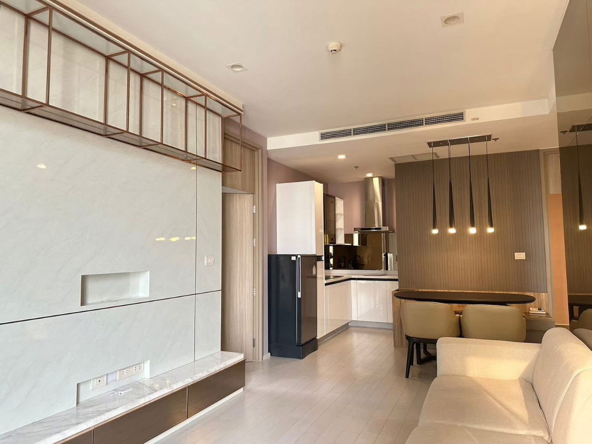 รูป 🏡 ปล่อยเช่า Noble Ploenchit ทำเล Prime เพลินจิต | ห้องมุม 2 ห้องนอน มี Foyer และอ่างจากุชชี่สุดพรีเมียม - รูปที่ 9/16