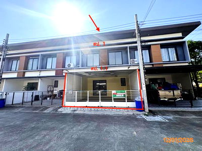 ทาวน์เฮ้าส์ สำหรับขาย เอ็ม ไนน์ อเวนิว ท่าข้าม เขตบางขุนเทียน กรุงเทพมหานคร