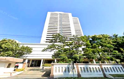 Condos for sale BTS Ekkamai : Condo for sale at Oriental Tower, 452 sq.m., on Thonglor Road, near Donki Mall
