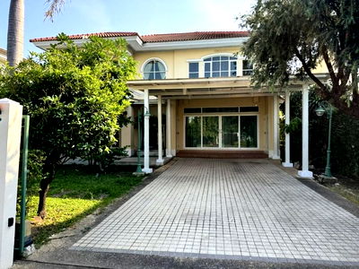 Houses for sale วิทยาลัยพยาบาลทหารอากาศ : FOR SALE  HOUSE PROPERTY  12900000 BAHT.