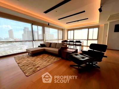 เช่าคอนโด BTS อารีย์ : คอนโด 2-ห้องนอน ที่ โนเบิล รีเฟลกซ์ ใกล้ BTS อารีย์ (ID 1872712)