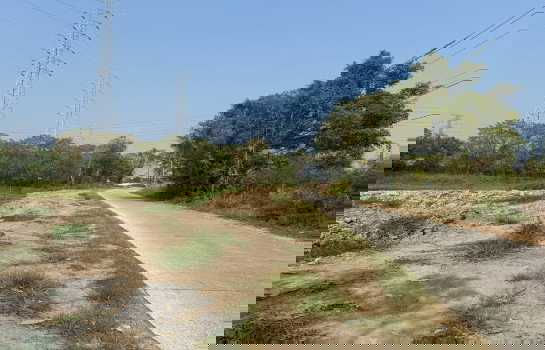 รูป ขาย ที่ดิน ME399 EEC สีม่วงเข้ม ติดนิคมอมตะชลบุรี บางนาง พานทอง ชลบุรี . 6 ไร่ 2 งาน รูปแปลงทรงสี่เหลี่ยม ทำเลดี ราคาถูกสุดในย่านนี้ - รูปที่ 2/9