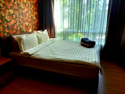 คอนโด ภูเก็ต : Queen Suite 36 Sq.m. Plus2 Condo, Kathu Phuket. เฟอร์ครบ ห้องใหญ่กว่าห้องทั่วไปในคอนโด.