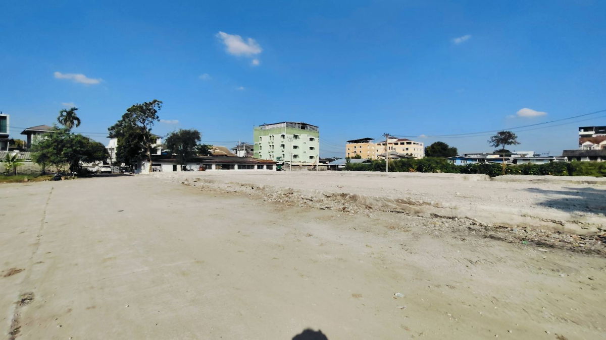 รูป ที่ดินให้เช่า12 ไร่  ข้าง ป.กุ้งเผา หลักสี่-สพานใหม่ ติดถนนเทพรักษ์ - รูปที่ 4/6