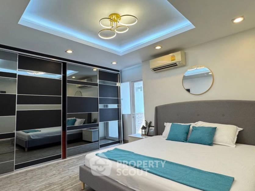 รูป คอนโด 3-ห้องนอน ที่ ศรีวรา แมนชั่น คอนโดมิเนียม 1 ใกล้ MRT ศูนย์วัฒนธรรมแห่งประเทศไทย (ID 2623789) - รูปที่ 4/7