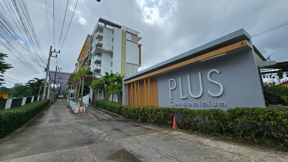 Queen Suite 36 Sq.m. Plus2 Condo, Kathu Phuket. Oversized unit gives you more breathing space. Fully Furnished & Equipped.