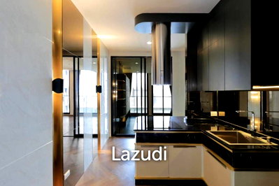 Condos for sale : 41.7 sqm high floor 1 bed condo at Noble Ploenchit Lumpini Bangkok