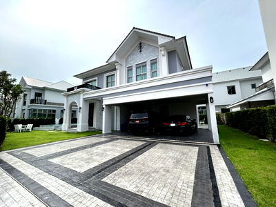 บ้านเดี่ยวให้เช่า : ให้เช่าบ้านเดี่ยว 4 ห้องนอน เพอร์เฟค มาสเตอร์พีซ สุขุมวิท 77