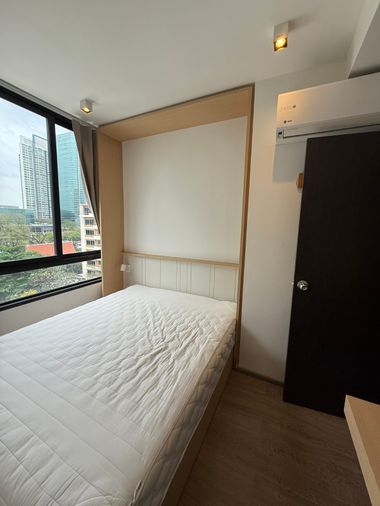 CG_PH27 LYSS Condominium Ratchayothin. Condo for rent. Line: @cgestate