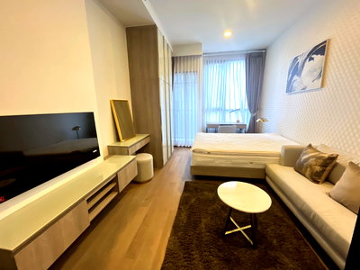 Condos for sale : SK036/Urgent Sale Park Origin Phayathai Brand New Unit High Ceiling Open View Special Price