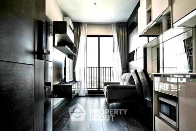 คอนโดให้เช่า : คอนโด 1-ห้องนอน ที่ ซี เอกมัย ใกล้ ARL รามคำแหง (ID 2466707)