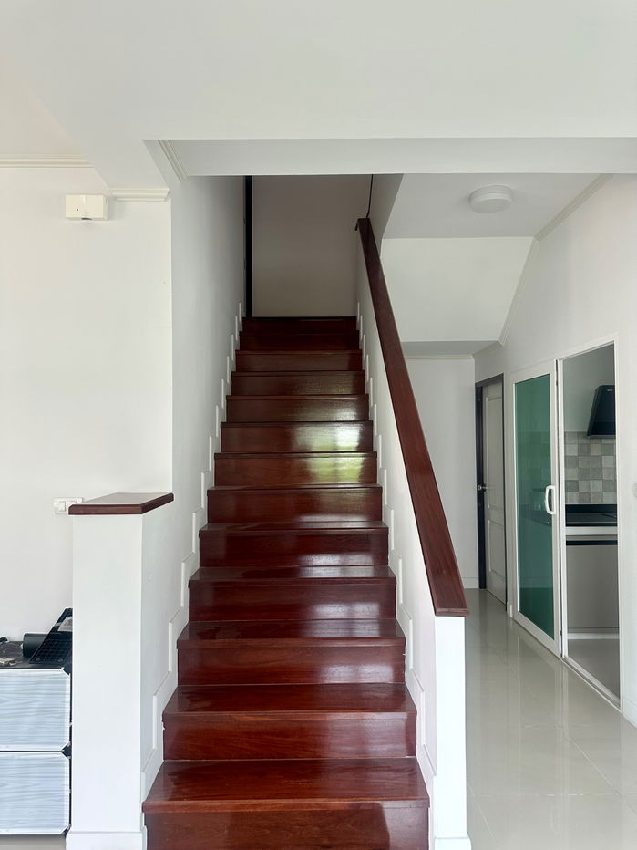 รูป 🏡 ให้เช่าบ้านเดี่ยว รีโนเวทใหม่ พร้อมเฟอร์ครบ | บางนา | มี EV Charger | หลังมุม - รูปที่ 8/20