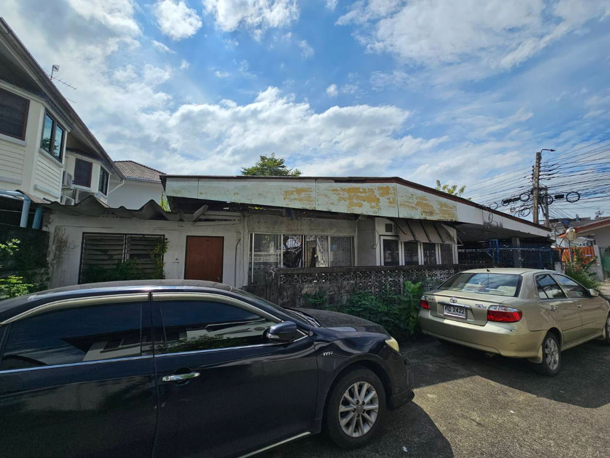 รูป 🔥146AGLE Rare Item ที่ดินผืนสวย ลาดพร้าววังหิน หน้ากว้าง 17 เมตร หายาก   - รูปที่ 7/7