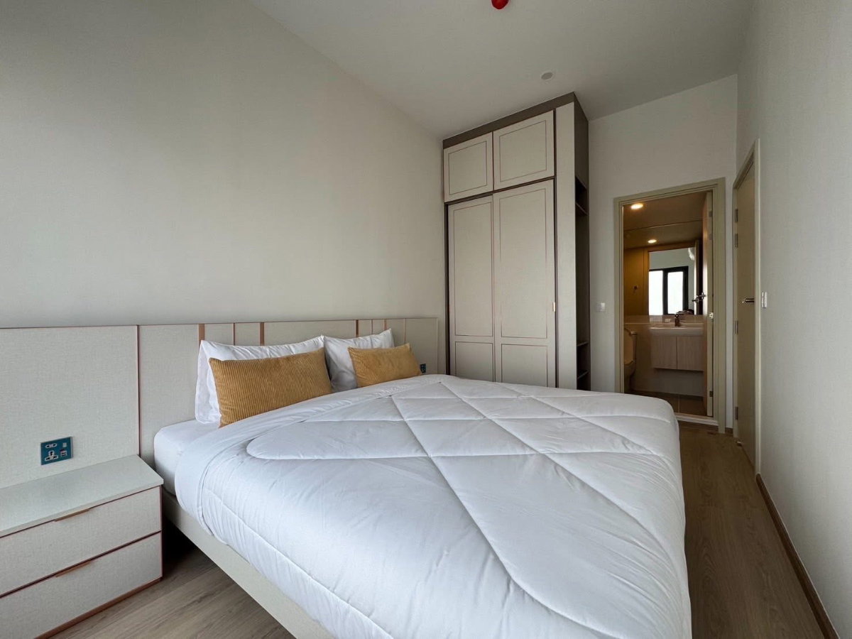 ให้เช่า ไลฟ์ พระราม4-อโศก ห้อง Duplex 2นอน เครื่องใช้ไฟฟ้าครบ วิวเมืองโล่ง ล้างแอร์ฟรีทุก6เดือน【Line: Yosita828】