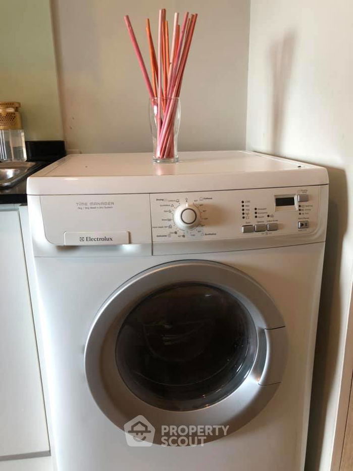 รูป คอนโด 1-ห้องนอน ที่ โนเบิล รีวิล เอกมัย ใกล้ BTS เอกมัย (ID 476531) - รูปที่ 2/10