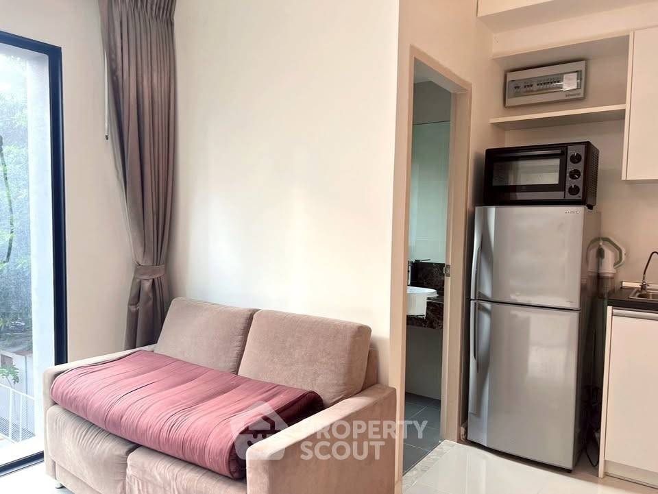 รูป คอนโด 1-ห้องนอน ที่ เลอ โคเต้ สุขุมวิท 14 ใกล้ BTS อโศก (ID 2185584) - รูปที่ 3/12