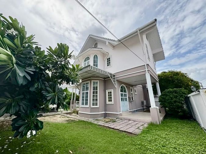 ขายบ้านเดี่ยว 3 ห้องนอน 297 ตร.ม. 149 ตร.ว. เมืองทอง 4