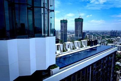 ขายคอนโด : ✨ ขาย ไลฟ์ อโศก - พระราม 9 ✨  ราคา 5,500,000 บาท