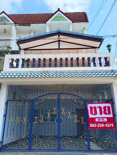 ขายทาวน์โฮม 4 ห้องนอน 200 ตร.ม. 21.9 ตร.ว. หมู่บ้านรินทร์ทอง รามคำแหง 190