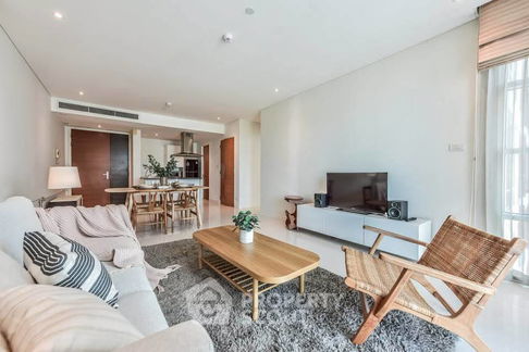 2-BR Condo at Fullerton Sukhumvit near BTS Ekkamai (ID 2639476)