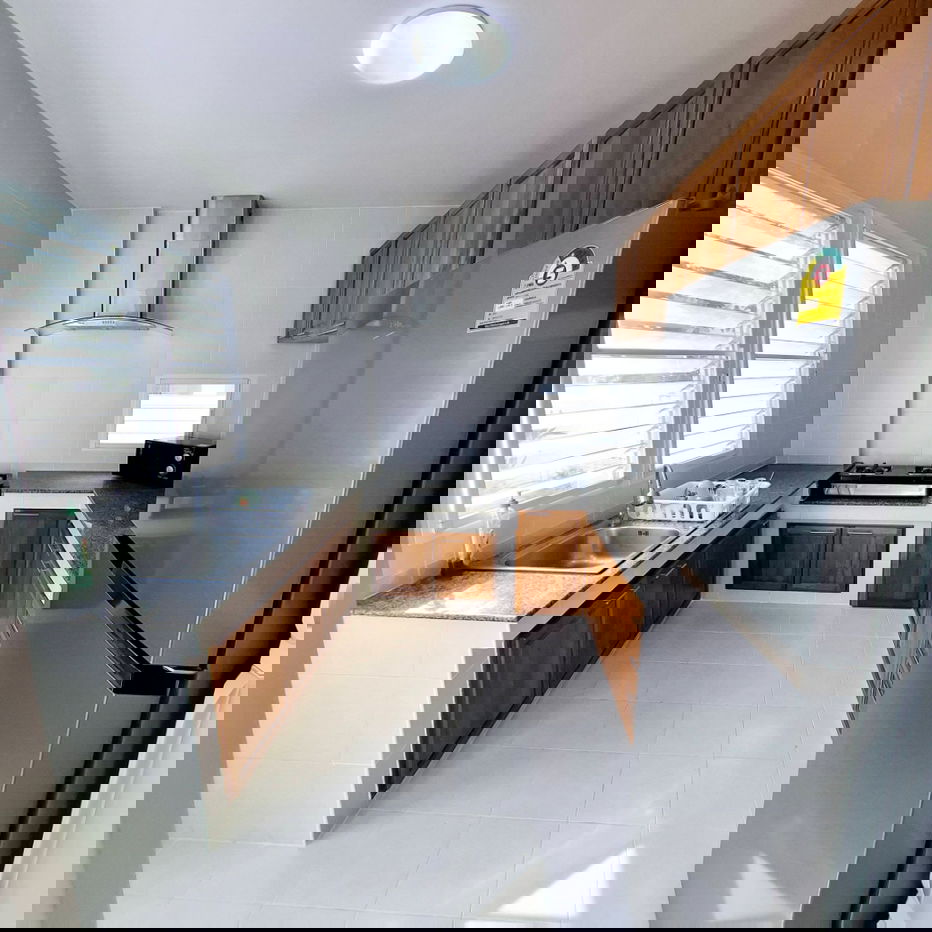 รูป ให้เช่าบ้าน Land & House Park ฉลอง 3 ห้องนอน เฟอร์ครบ พร้อมเข้าอยู่ 🏠✨ - รูปที่ 6/10