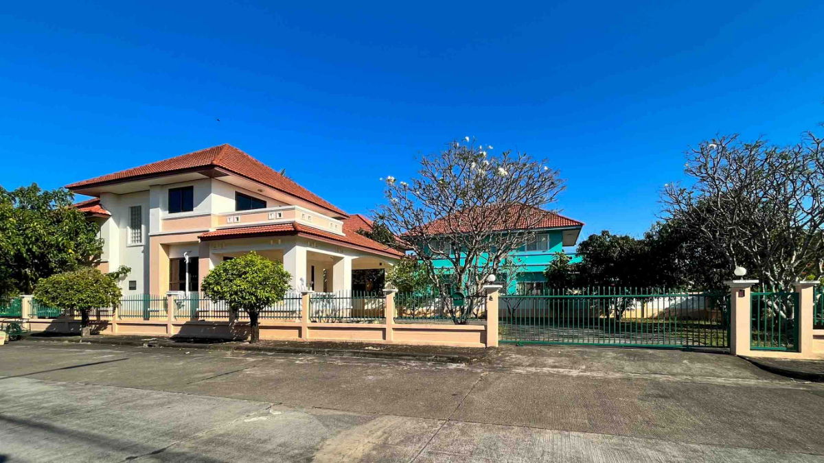 รูป ให้เช่าบ้านเดี่ยวหลังใหญ่ พื้นที่กว้าง | ใกล้โรงเรียนนานาชาติและกาดฝรั่ง หางดง เชียงใหม่ - รูปที่ 1/21