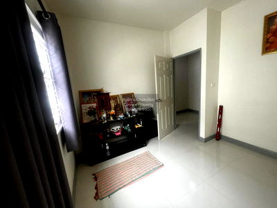 Townhouses for sale Samut Prakarn : For Sale Townhouse/Townhome  , Nakornthong Living 2 , BTS-Phraek Sa , Thai Ban Mai , Mueang Samut Prakan , Samut Prakarn , CX-86403 ✅ Live chat with us ADD LINE @connexproperty ✅