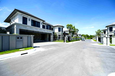 เช่าบ้านเดี่ยว ม.นานาชาติแสตมฟอร์ด : เช่าบ้าน  นาราสิริ กรุงเทพกรีฑา หัวหมาก เขต บางกะปิ กรุงเทพ CX-118373 ✅ ทักไลน์ @connexproperty ตอบทันที ทีมงานมืออาชีพ ✅