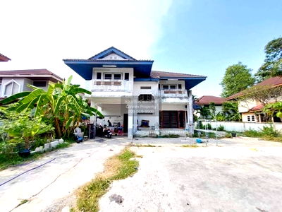 Houses for sale Suwinthawong Road : For Sale House , Baan Preecha Suwinthawong , wide frontage , Saen Saep , Min Buri , Bangkok , CX-100758 ✅ Live chat with us ADD LINE @connexproperty ✅