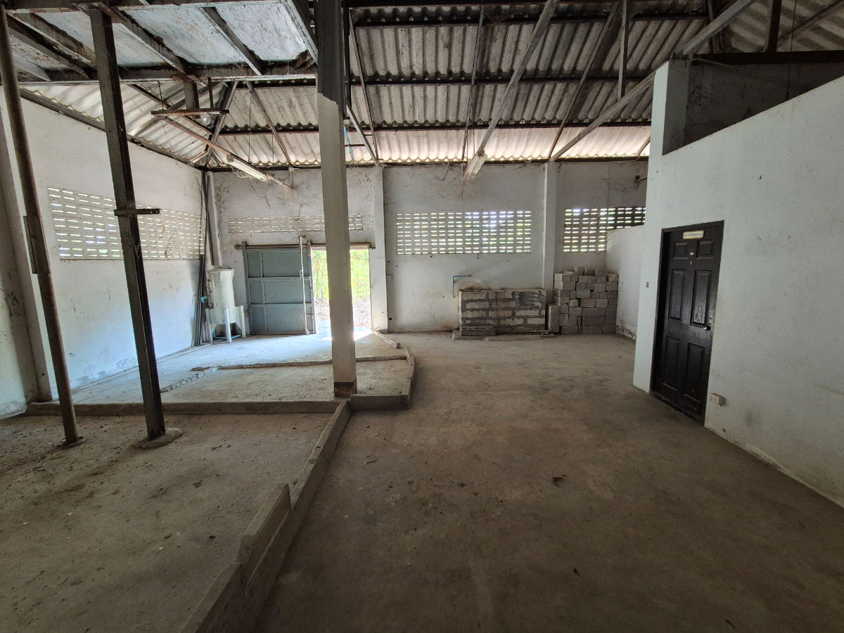 picture Factory-warehouse for rent in Nakhon Pathom, good location, friendly price - 15/27