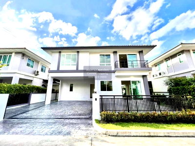 Houses for sale Rangsit-Nakhon Nayok Road : For Sale House , Life Bangkok Boulevard Rangsit , wide frontage , newly renovated , Pracha Thipat , Thanyaburi , Pathum Thani , CX-126870 ✅ Live chat with us ADD LINE @connexproperty ✅