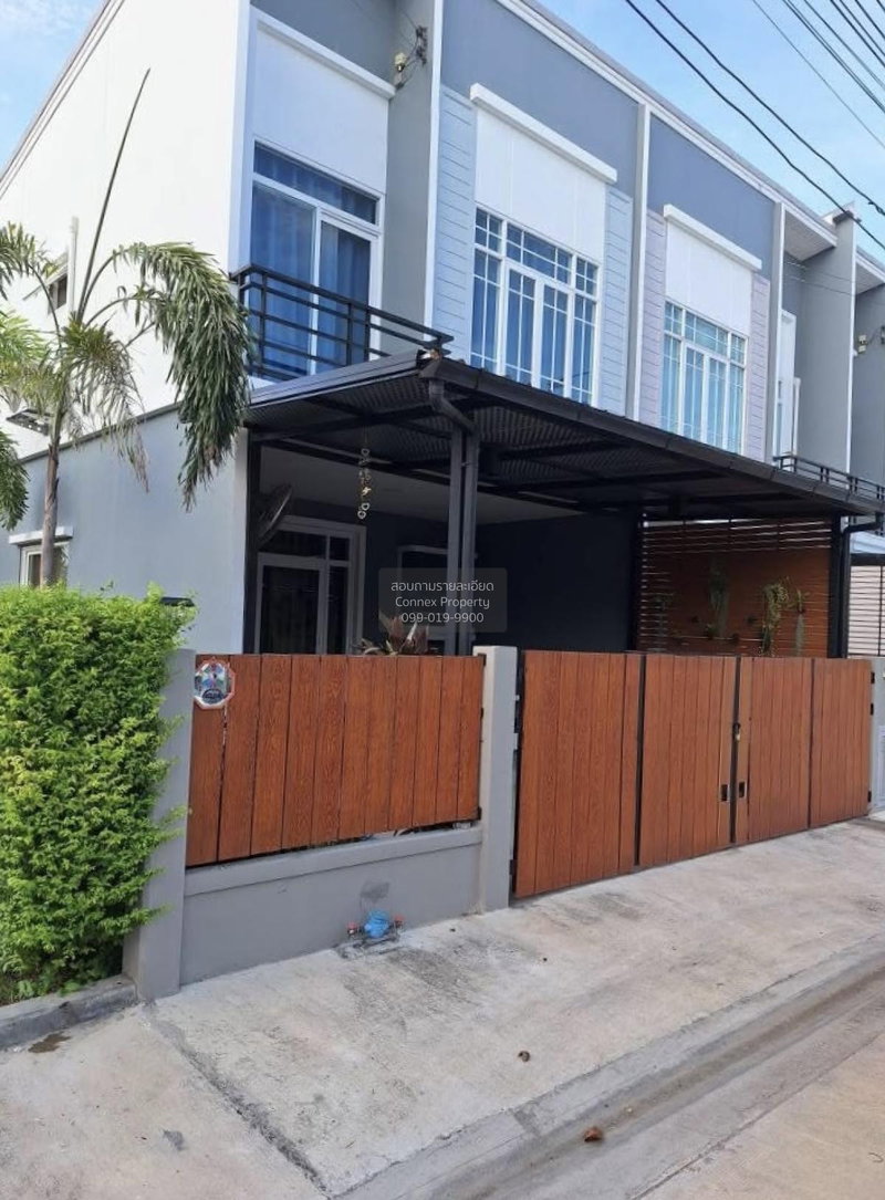 Townhouses for sale : For Sale Townhouse/Townhome  , Gusto Petchakasem 69 - Kanchanapisek  , Nong Khaem , Nong Khaem , Bangkok , CX-133449 ✅ Live chat with us ADD LINE @connexproperty ✅