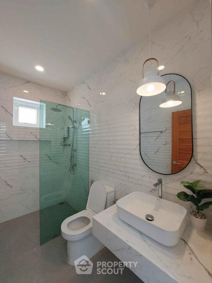 รูป วิลล่า 3-ห้องนอน ใกล้ เมืองหัวหิน (ID 1359622) - รูปที่ 9/9