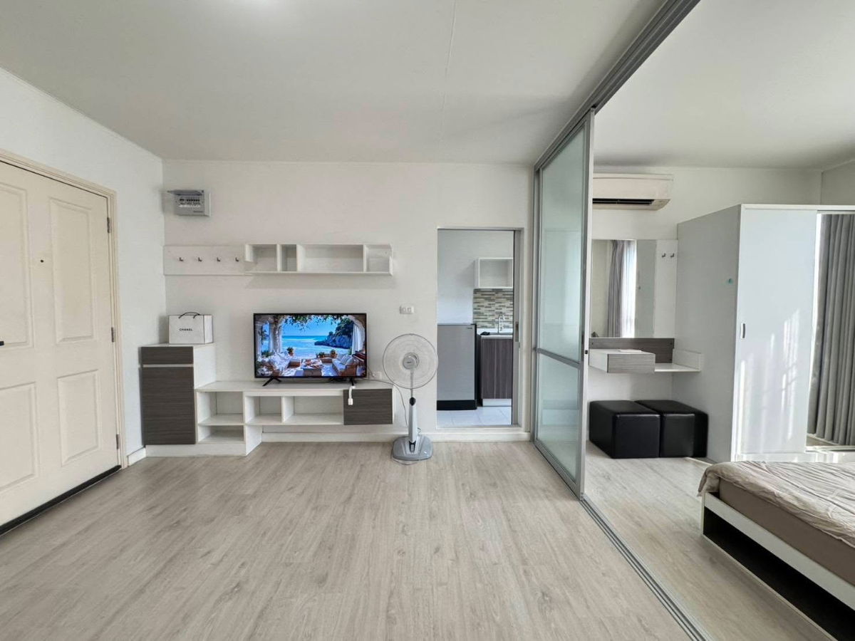 picture Condo for Rent: D Condo Sign size  30 sq.m. 8th Floor - 5/13