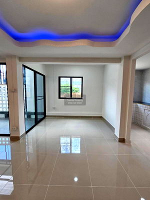 Houses for sale Thanyarat School : For Sale House , Baan Prueksa 2 Khlong 8 , newly renovated , Lam Phak Kut , Thanyaburi , Pathum Thani , CX-101746 ✅ Live chat with us ADD LINE @connexproperty ✅