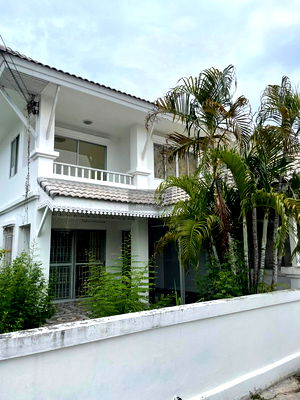 Houses for sale Muang Chon Buri Chonburi : For Sale House , Maneekaew Village , Huai Kapi , Mueang Chon Buri , Chon Buri , CX-135343 ✅ Live chat with us ADD LINE @connexproperty ✅