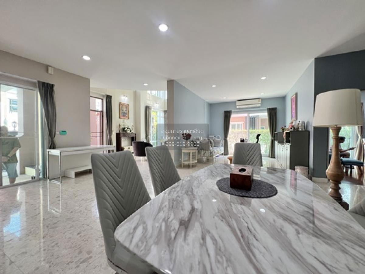 รูป ขายบ้านเดี่ยวหรู 3 ชั้น แกรนด์ บางกอก บูเลอวาร์ด รัชดา-รามอินทรา 2 เนื้อที่ 95 ตร.ว. 5 ห้องนอน สภาพดี ตกแต่งสวย พร้อมอยู่ ใกล้รถไฟฟ้าสีชมพู–ทางด่วน CX-136228 ✅ ทักไลน์ @connexproperty ตอบทันที ทีมงานมืออาชีพ ✅ - รูปที่ 9/12