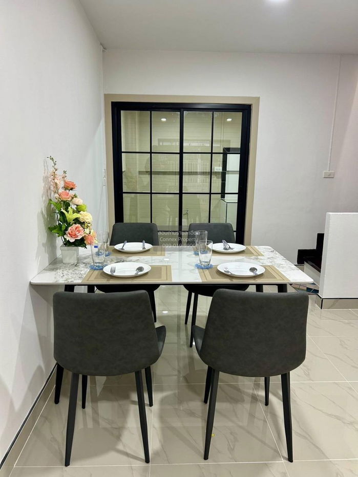 รูป ขายทาวน์เฮ้าส์/ทาวน์โฮม  บ้านมนวดี บางคูรัด บางบัวทอง นนทบุรี CX-135303 ✅ ทักไลน์ @connexproperty ตอบทันที ทีมงานมืออาชีพ ✅ - รูปที่ 5/11