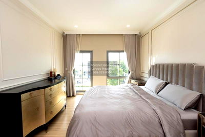 Houses for sale Ladkrabang Road Road : FOR SALE detached house , PERFECT PLACE SUKHUMVIT 77 – SUVANNABHUMI , nice view , wide frontage , Racha Thewa , Bang Phli , Samut Prakarn , CX-78804 ✅ Live chat with us ADD LINE @connexproperty ✅