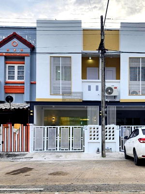ทาวน์โฮม รร.ธัญรัตน์ : ขายทาวน์เฮ้าส์/ทาวน์โฮม  บ้านฟ้ารังสิต คลอง 4 บึงยี่โถ ธัญบุรี ปทุมธานี CX-130616 ✅ ทักไลน์ @connexproperty ตอบทันที ทีมงานมืออาชีพ ✅
