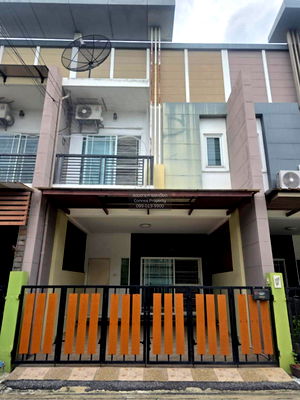 Townhouses for sale Central Plaza Westgate : For Sale Townhouse/Townhome  , Piboon Hometown , Phimonrat , Bang Bua Thong , Nonthaburi , CX-127727 ✅ Live chat with us ADD LINE @connexproperty ✅