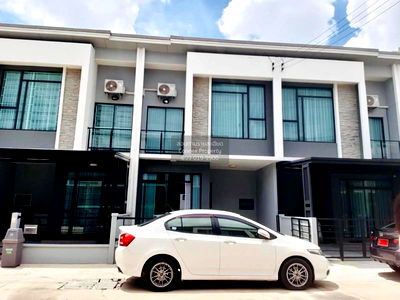 ทาวน์โฮม บางกรวย นนทบุรี : ขายทาวน์เฮ้าส์/ทาวน์โฮม  พลีโน่ ปิ่นเกล้า-จรัญ วัดชลอ บางกรวย นนทบุรี CX-122648 ✅ ทักไลน์ @connexproperty ตอบทันที ทีมงานมืออาชีพ ✅