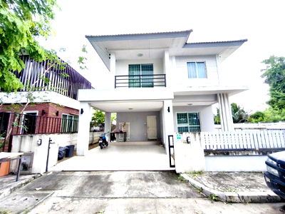 เช่าบ้านเดี่ยว ม.เกษตรศาสตร์ ศรีราชา : ให้เช่า ม.เดอะทรี หลังมุม มีพื้นที่สวนข้างบ้าน หนองยายบู่ ศรีราชา