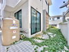 listing thumbnail image 10
