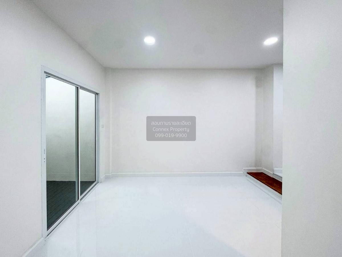 รูป ขายทาวน์เฮ้าส์/ทาวน์โฮม  หมู่บ้าน 84 แมนชั่น MRT-ลาดพร้าว 71 (สายสีเหลือง) วังทองหลาง เขต วังทองหลาง กรุงเทพ CX-123892 ✅ ทักไลน์ @connexproperty ตอบทันที ทีมงานมืออาชีพ ✅ - รูปที่ 5/12